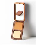 ASTRA COMPACT FOUNDATION BALM 682 LIGHT MEDIUM 03